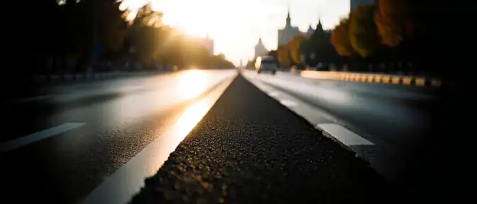 Обновление дорожного полотна на два километра завершено на южной магистрали Москвы